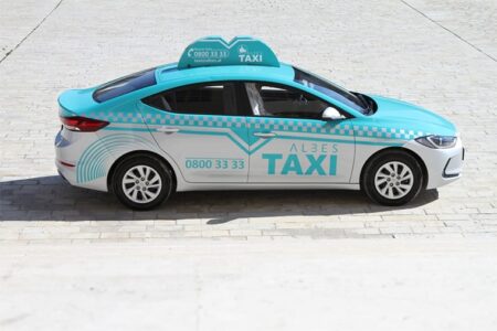 Taxi
